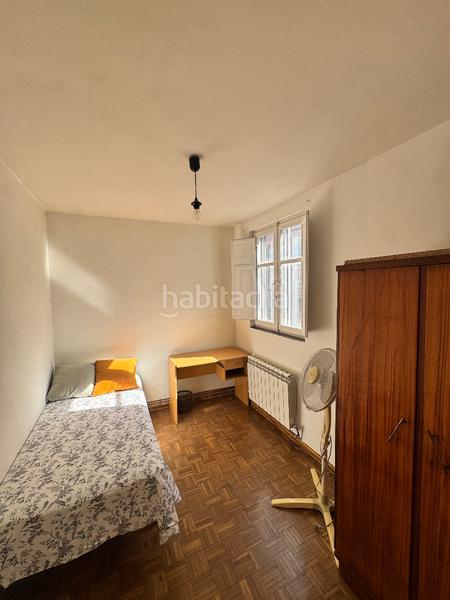 Foto f36d56e5-f817-4ee2-adab-2483af4e8313. Àtic a calle huelgas 17 a Vadillos Valladolid