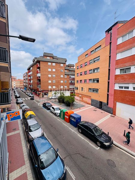 Foto bf93e6bb-9a16-4bb8-92cc-cfda1e1775bc. Pis amb calefacció a Delicias Valladolid