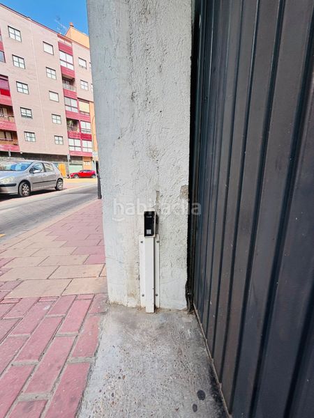 Foto 79bfa66b-39b4-4eff-81e0-87712964d7e5. Parking coche en Delicias Valladolid