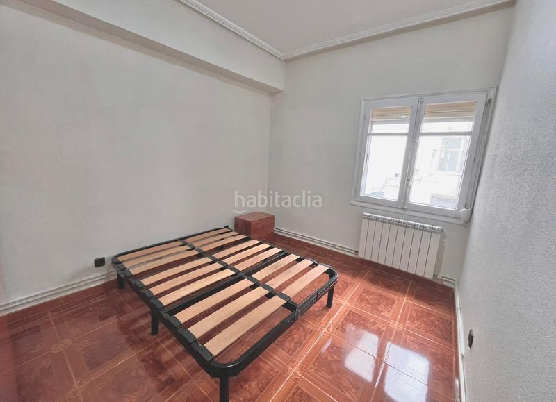 Foto e2fb2e51-afda-43b2-85f8-c200b4c40436. Pis amb calefacció a Delicias Valladolid