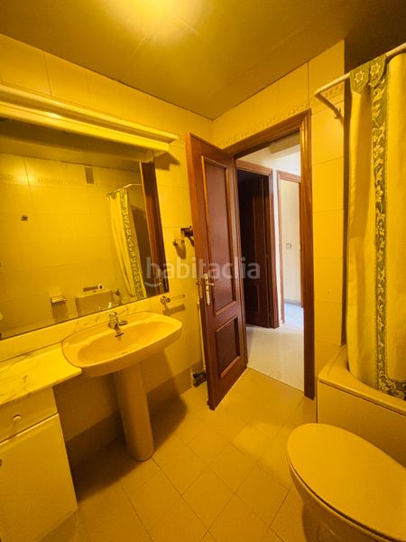 Foto eb9630be-f429-4085-a2df-63ad21b6c05e. Xalet amb xemeneia calefacció a Cistérniga