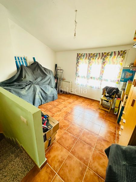 Foto a22ff7f9-c183-4b38-9491-1ae59272f6f0. Casa adossada amb calefacció a Cigales