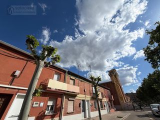 Semi detached house  Santander. Casa en av.santander san pedro regalado