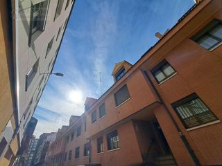 Rent Flat  Gonzalez dueñas. En valladolid
