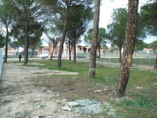 Terreny residencial a Fuente lucia 14. Terreno aldeamayor golf