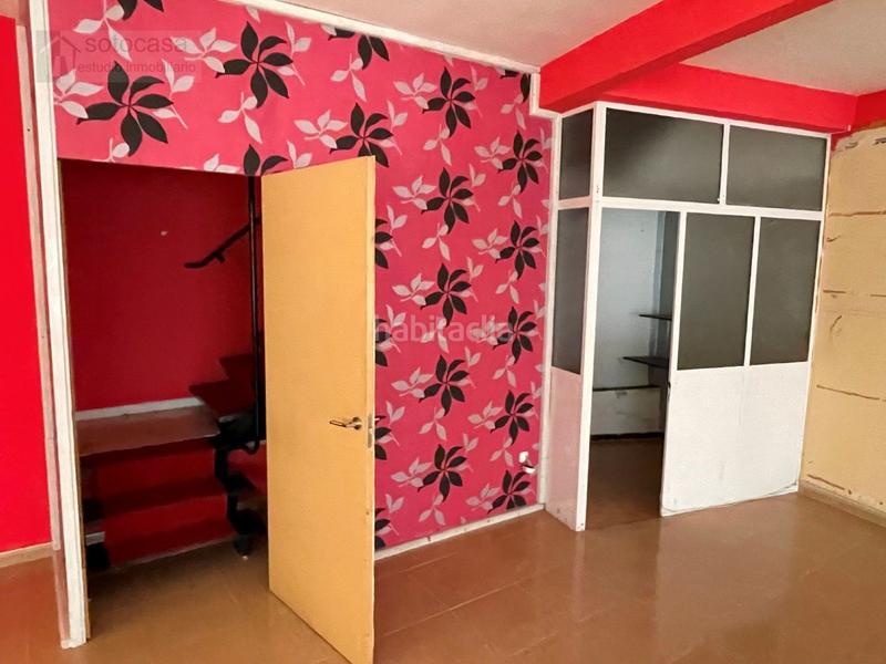 Foto b9bffbcc-c84f-466c-aa49-141c4f76cf4a. Local comercial a Íscar