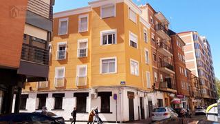 Local Comercial en Calle Industrias 10