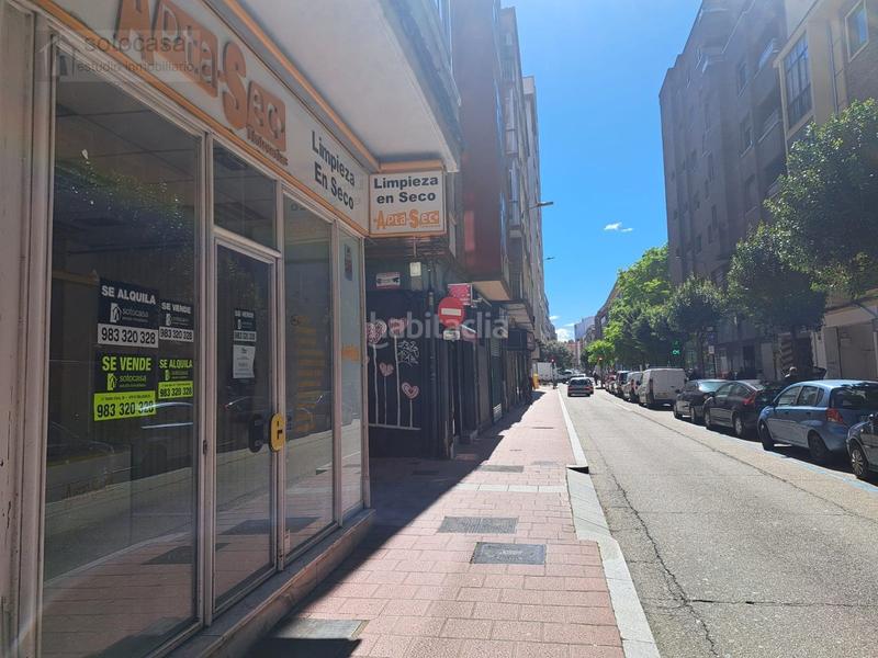 Foto 0d6d9367-b1af-476e-870c-4913cb3f9139. Local comercial en velardes 1-3 en Centro Valladolid