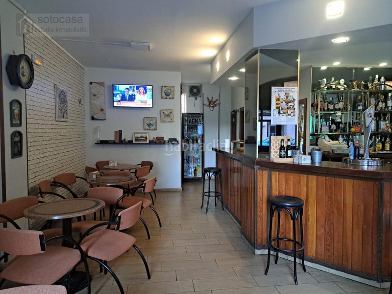 Foto fb00e87a-31f0-4b27-9a8d-b0e039ca5ffe. Local comercial local en venta !! en la calle quebrada nº 8. actualmente funcionando como bar.totalmente reformado, con aire acondicionado, electr en Valladolid