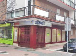 Local Comercial en TIRSO DE MOLINA 21