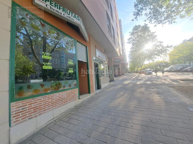 Foto d3fa4b57-c2d2-4a8b-acac-24ca45cd9a44. Location local commercial dans Parquesol Valladolid