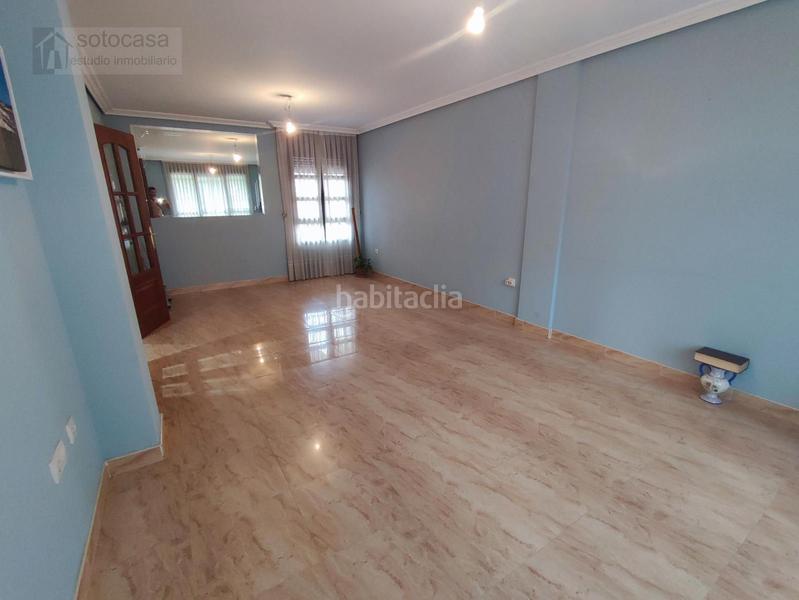 Foto 9c9b36b2-39e3-4741-a58e-0fce0c8c2f76. Casa adossada amb calefacció aparcament a Parque Alameda - Paula López Valladolid