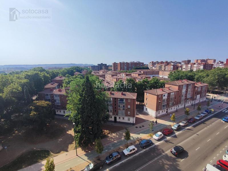 Foto b814d1e4-4989-410f-9956-00d1f1aba3c2. Pis amb calefacció a Rondilla Valladolid