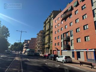 Appartement  Europa. Pisazo de 145 m2 const., 4 habitaciones y 2 baños, garaje, trast