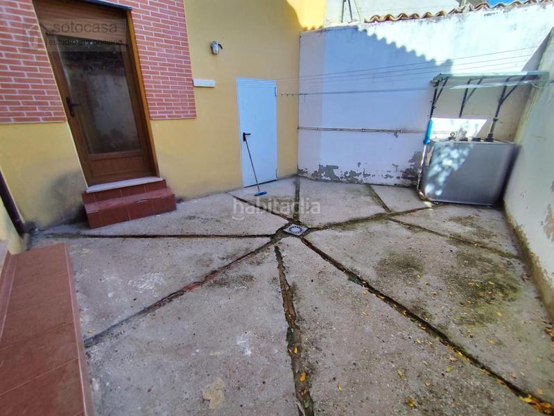 Foto ed6efddf-f9f3-4c94-831f-5f7566804cfd. Semi detached house with heating parking in Corcos