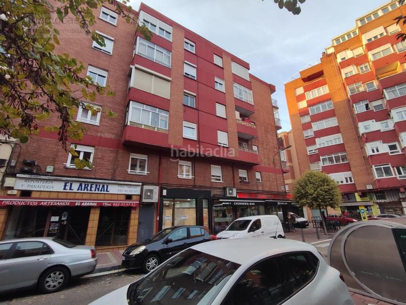 Foto 64b43019-c525-4beb-8dd4-9491b1b97fdf. Rent business premise in La Victoria - Puente Jardín Valladolid