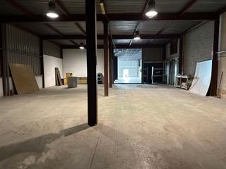 Nau industrial a Maliaño. Nave de 1.000 m2 en el polígono de raos