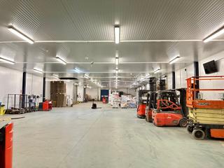 Bâtiment à usage industriel à Peñacastillo - Nueva Montaña. Nave frigorífica de 5.400 m2 en mercasantander