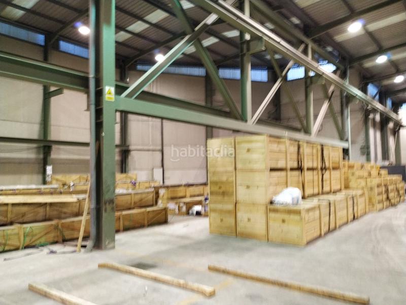 Foto 214830dd-0a39-42f2-8edd-32f204064d37. Nau industrial a Bárcena de Cicero