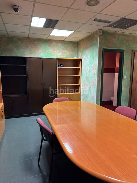Foto 5a8f9dd6-f3f3-4824-ad8a-ddbf39e0601a. Location bureau dans Centro Torrelavega