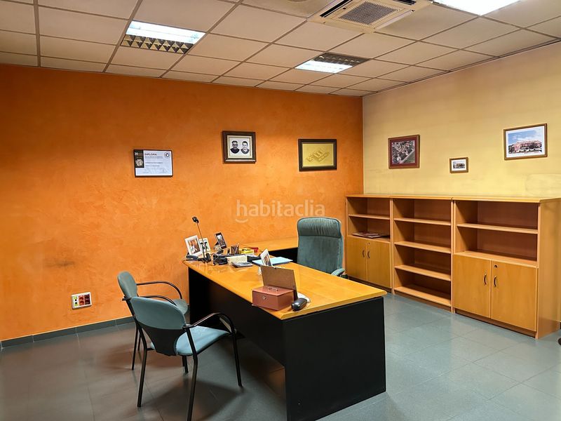 Foto aa82e5fd-18b8-4379-9436-c896e89e318c. Location bureau dans Centro Torrelavega