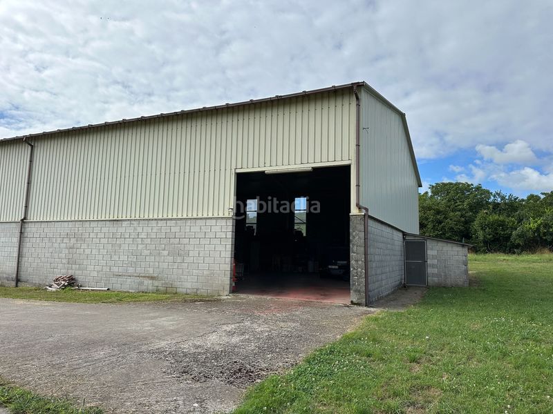 Foto 0235f782-6812-44bd-b289-698c18e3d35f. Rent industrial building in Ajo Bareyo
