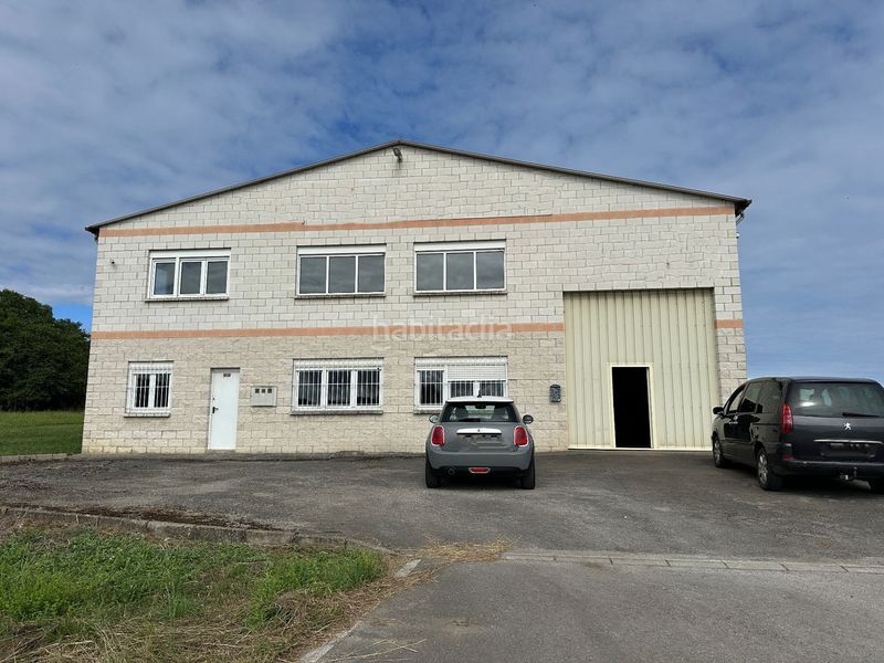 Foto 05e6ec7f-8cba-4602-ac8b-a7e860be9a43. Rent industrial building in Ajo Bareyo