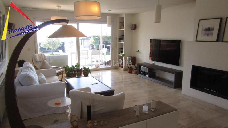 Foto dcfe534c-67c6-4998-978e-a11f88f8a3c3. Doppelhaus mit heizung parking in Encinillas