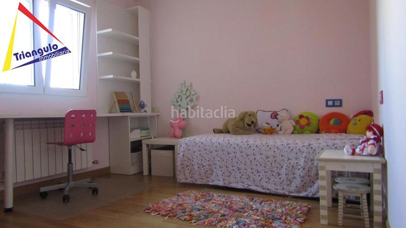 Foto 54f3a355-cb79-4678-b435-9327624d6707. Maison jumelée avec chauffage parking dans Encinillas