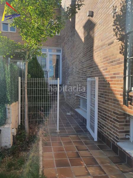 Foto 5dc2a47e-322e-43be-8e97-f6e4e72a4aad. Maison jumelée avec chauffage parking dans Encinillas