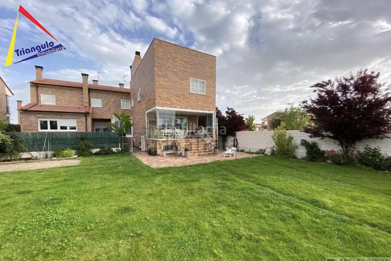 Foto d60606a2-fdd5-4e38-bd4b-320e28c5890b. Maison jumelée avec chauffage parking dans Encinillas