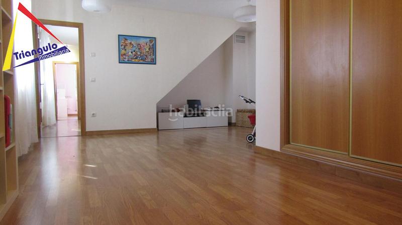 Foto ece964e0-f3fb-4538-9e86-226fd6cab44e. Maison jumelée avec chauffage parking dans Encinillas