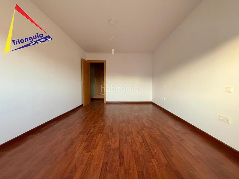 Foto 8d4aefc6-5613-44df-a7cc-1f133829adbd. Appartamento con riscaldamento in Carbonero el Mayor