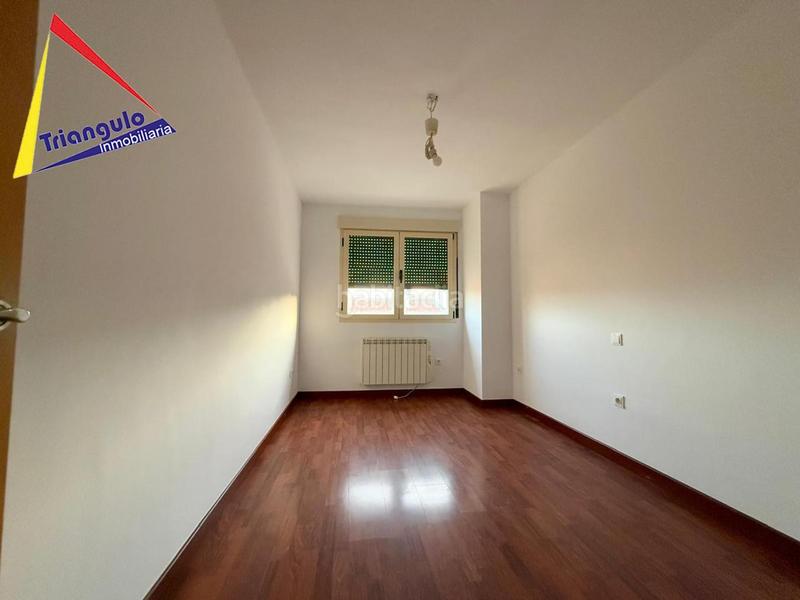 Foto e9a56f5d-a149-4e93-aa4f-e252cce3b424. Appartamento con riscaldamento in Carbonero el Mayor