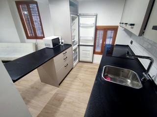 Lloguer Planta baixa a Plaza Mayor - San Agustín. Apartamento acogecor en el centro