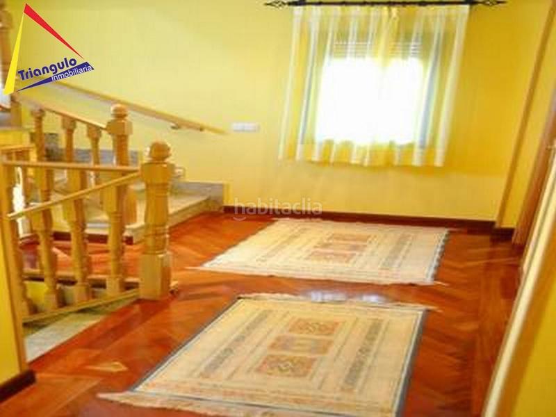 Foto 577292de-8656-4003-adc2-a2cd94cd918a. Casa con riscaldamento parcheggio in Palazuelos de Eresma