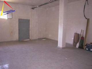 Local Comercial en Ezequiel González - Conde de Sepúlveda