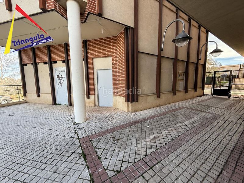 Foto d62f5fdd-0082-4f47-9af8-7a3b173bd871. Local comercial a Lastrilla (La)
