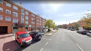 Aparcament cotxe a Sector Plaza de Toros. Plaza de garaje en venta en nueva segovia, en vicente aleixandre