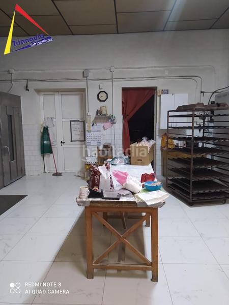 Foto 75cf2c63-a242-4c22-992f-4071f1475d9a. Local comercial a Carbonero el Mayor