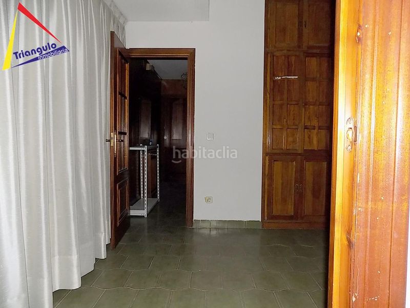 Foto e4c99ccf-d473-4958-b1f1-4f65925b9329. Local comercial a Centro Segovia