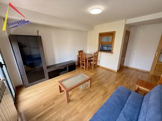 Pis a El Cerro - Ctra. De San Rafael. Piso de 2 dormitorios con terraza, piscina y garajes