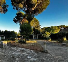 Terreny residencial a Calle pío baroja 137. Exclusiva parcela de 1.000m², en urbanización con cerramiento ex
