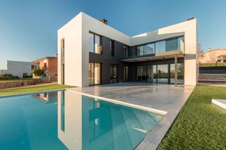 Maison à Palau. Excel·lent casa aïllada a girona - palau