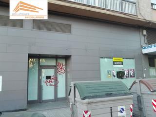 Locale commerciale in Calle Victoria