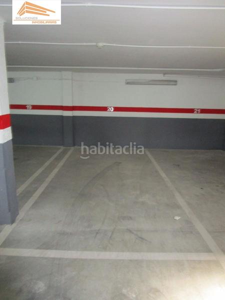 Foto c28cd6e4-32bb-4d7b-9b4b-163090642ef8. Aparcament cotxe a Portillo