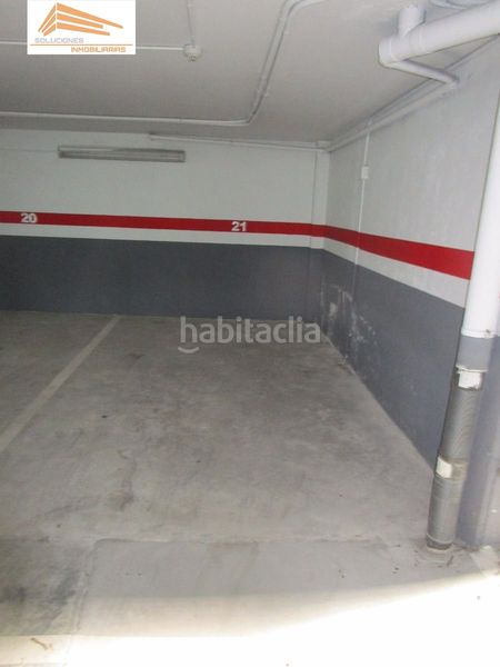 Foto 31b7c9af-c352-4121-87bb-c83077bfed0c. Parking coche en Portillo
