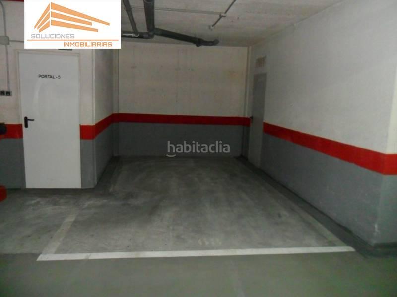 Foto 439c2bdf-dba3-4500-befc-a4927880535d. Aparcament cotxe a Pinar del Jalón Valladolid
