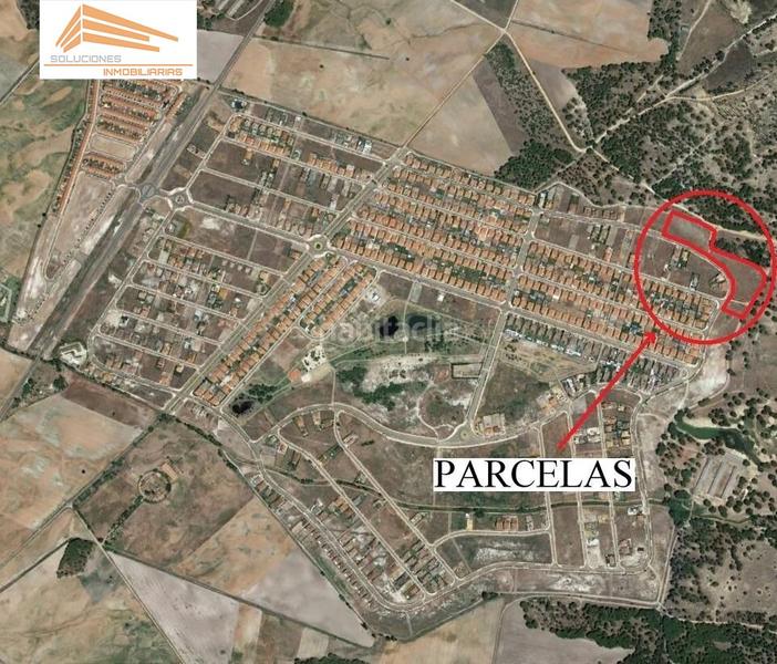 Foto 765ceda3-9e3d-446e-8267-edcb3d153c70. Terrain résidentiel dans Aldeamayor de San Martín