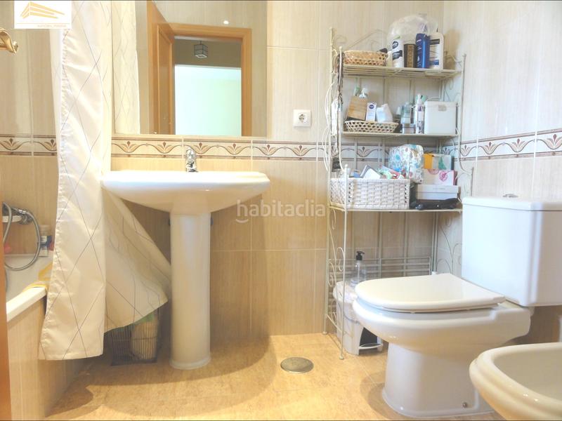 Foto 0ada77ec-75e9-4da1-8db2-0e6387d0f550. Maison jumelée avec chauffage parking dans Zaratán